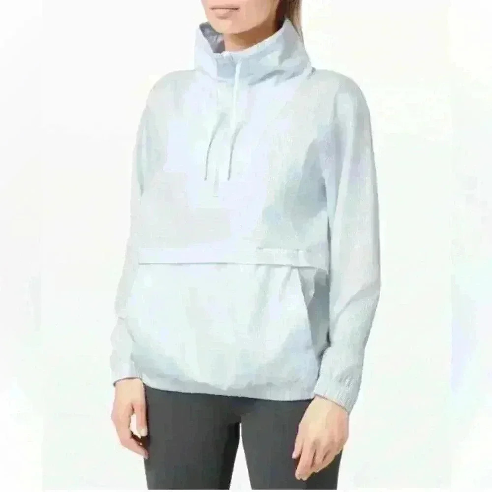 Lululemon pack light pullover  jacket size 8